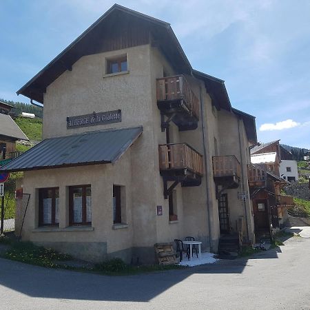Auberge La Coulette Vars  Exteriör bild