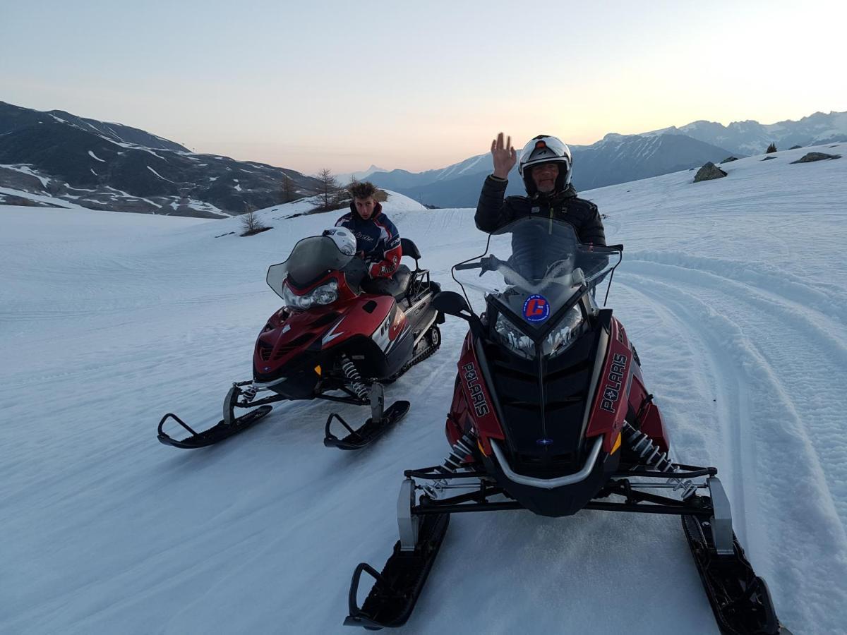 Auberge La Coulette Vars  Exteriör bild