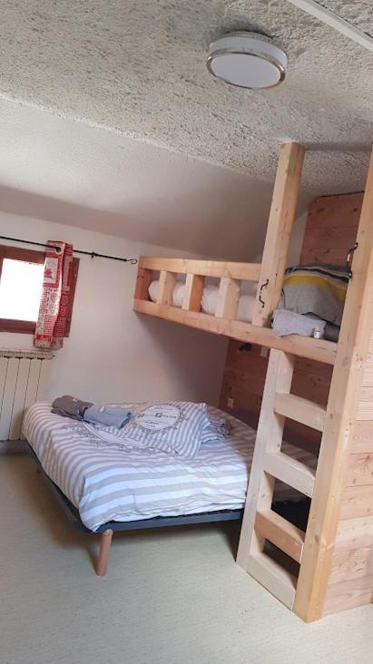 Auberge La Coulette Vars  Exteriör bild