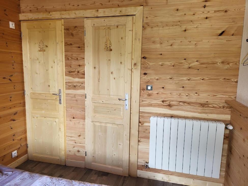 Auberge La Coulette Vars  Exteriör bild